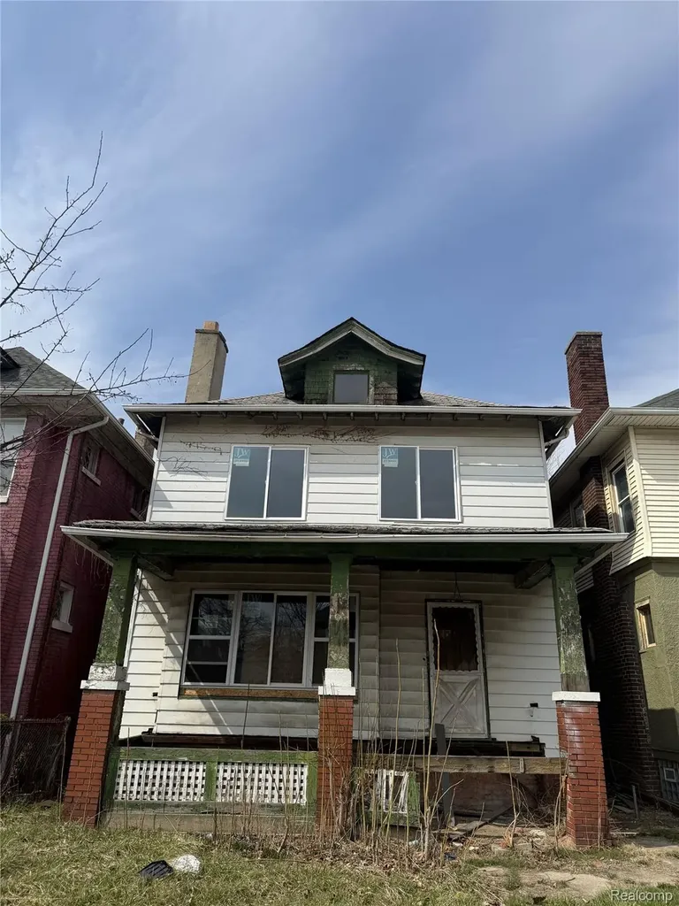 1452 W Euclid Street Detroit City MI 48206