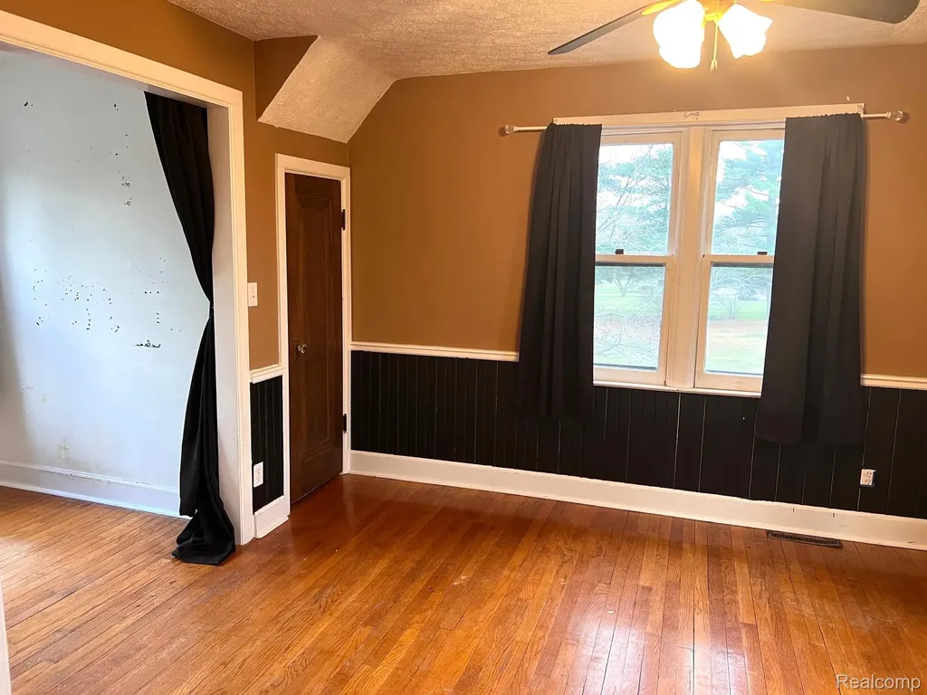 1502 M-52 Highway S Owosso City MI 48867