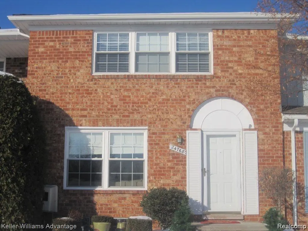 24768 Olde Orchard Street Novi City MI 48375