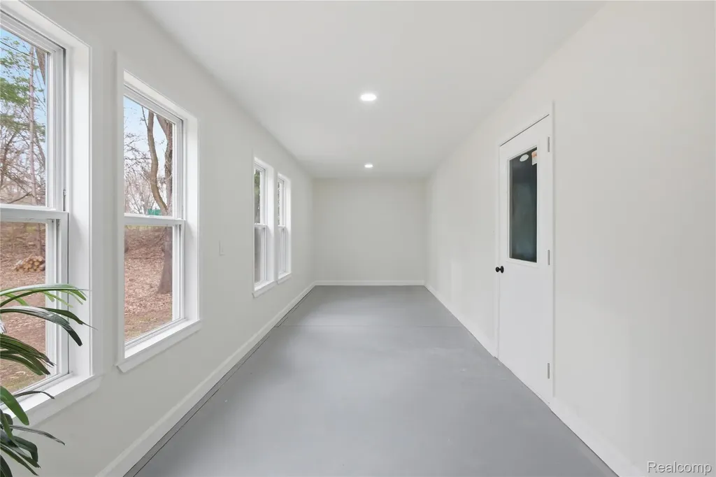 5350 List Road Waterloo Township MI 49240