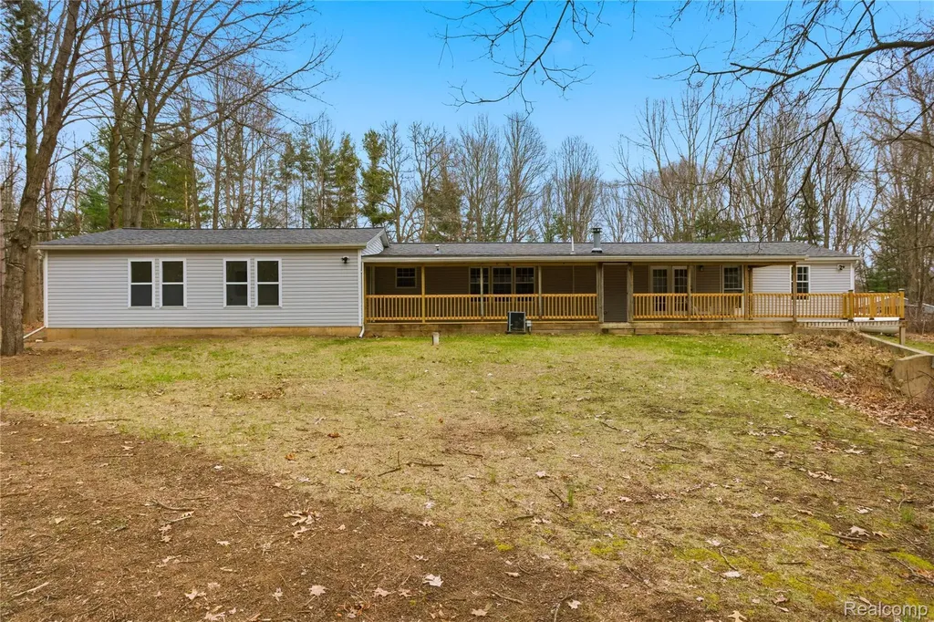5350 List Road Waterloo Township MI 49240