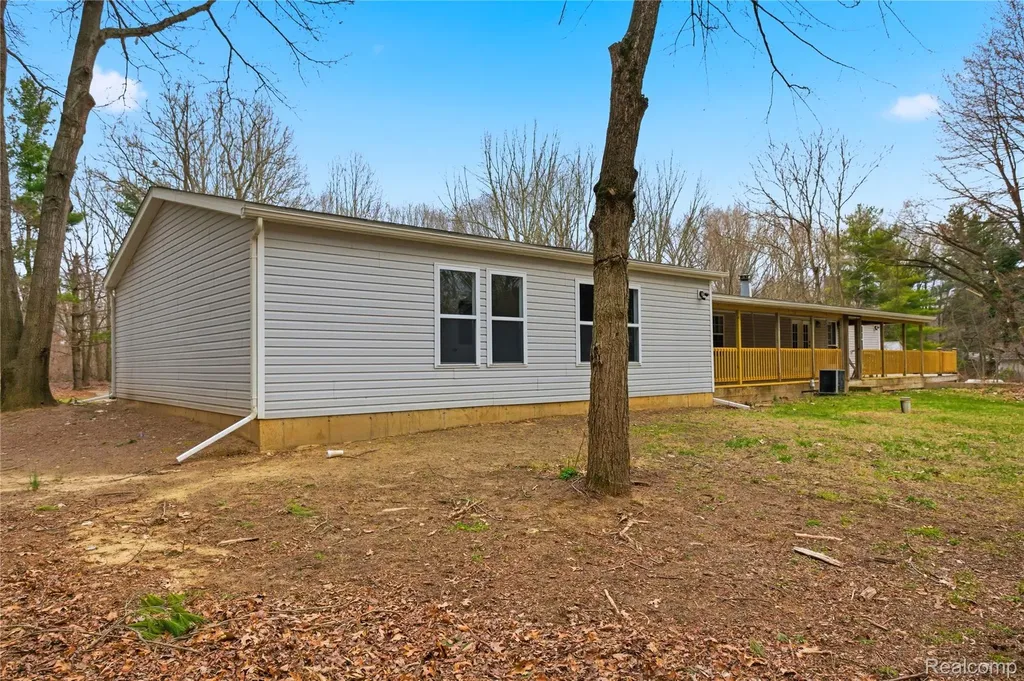 5350 List Road Waterloo Township MI 49240