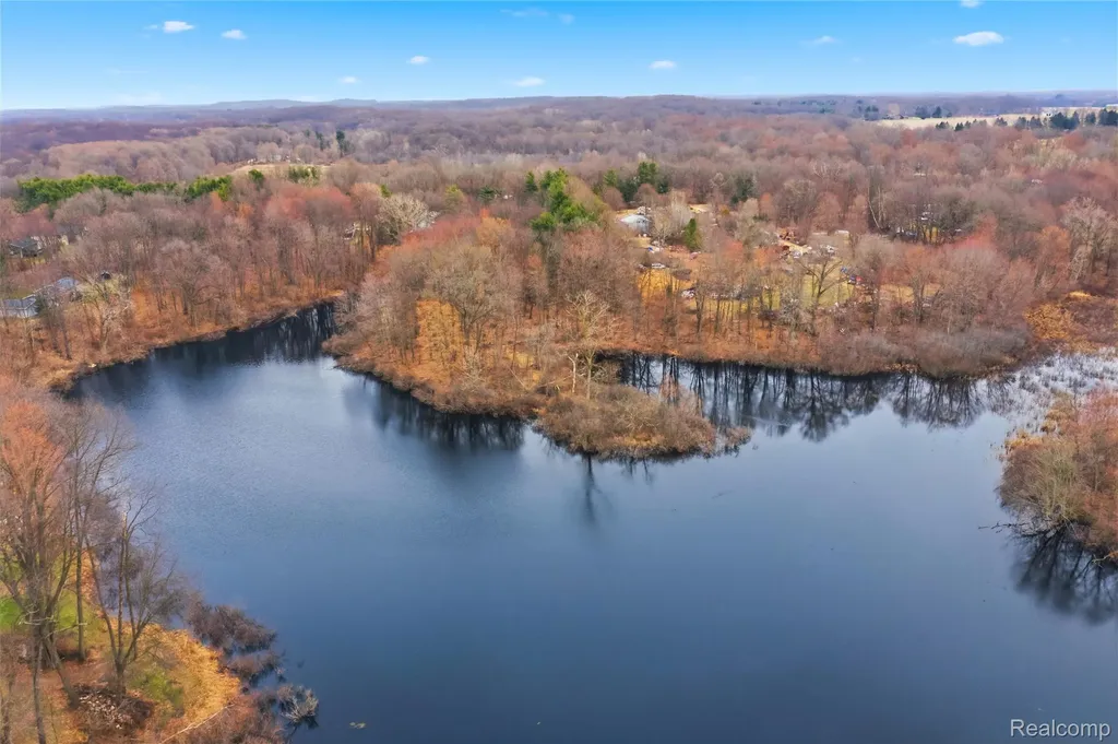 5350 List Road Waterloo Township MI 49240