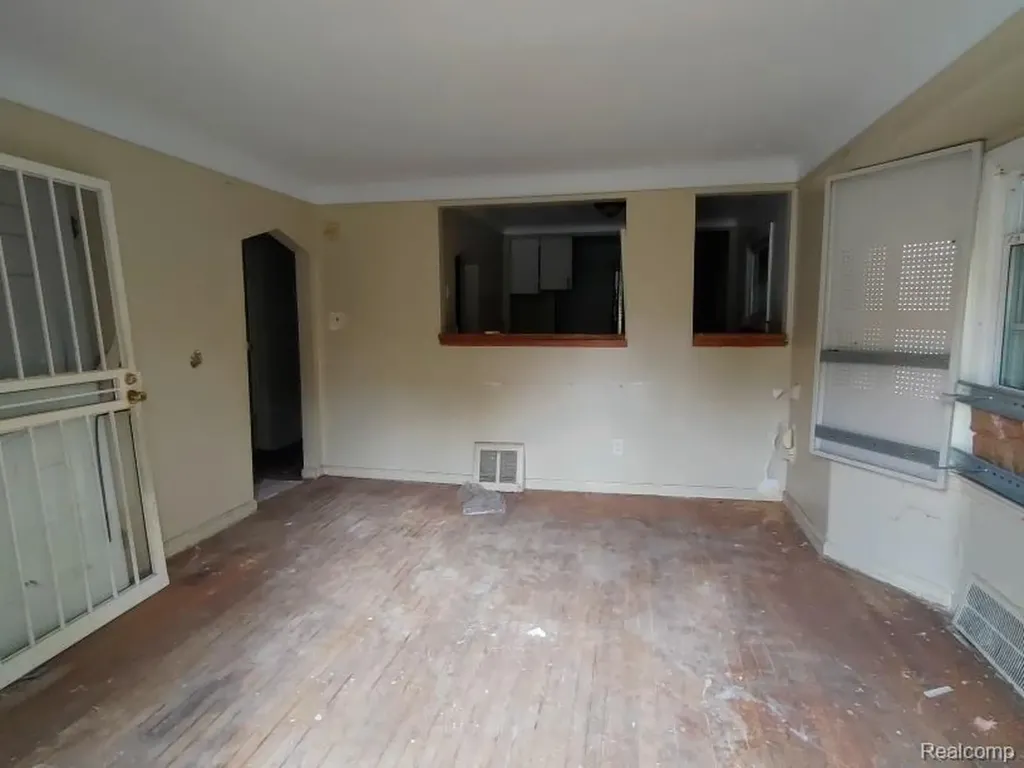 17305 Winston Street Detroit City MI 48219