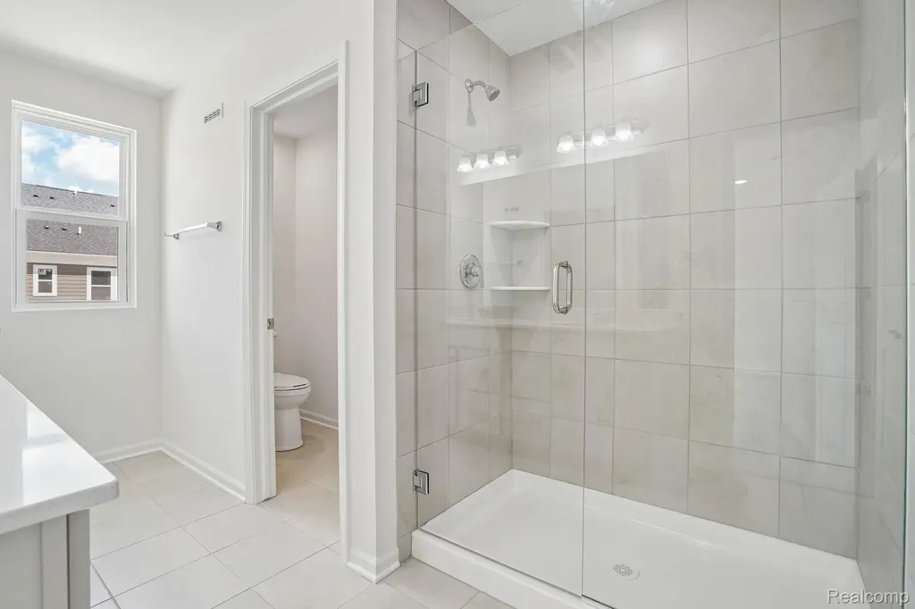 25424 Orwell Street Novi City MI 48375
