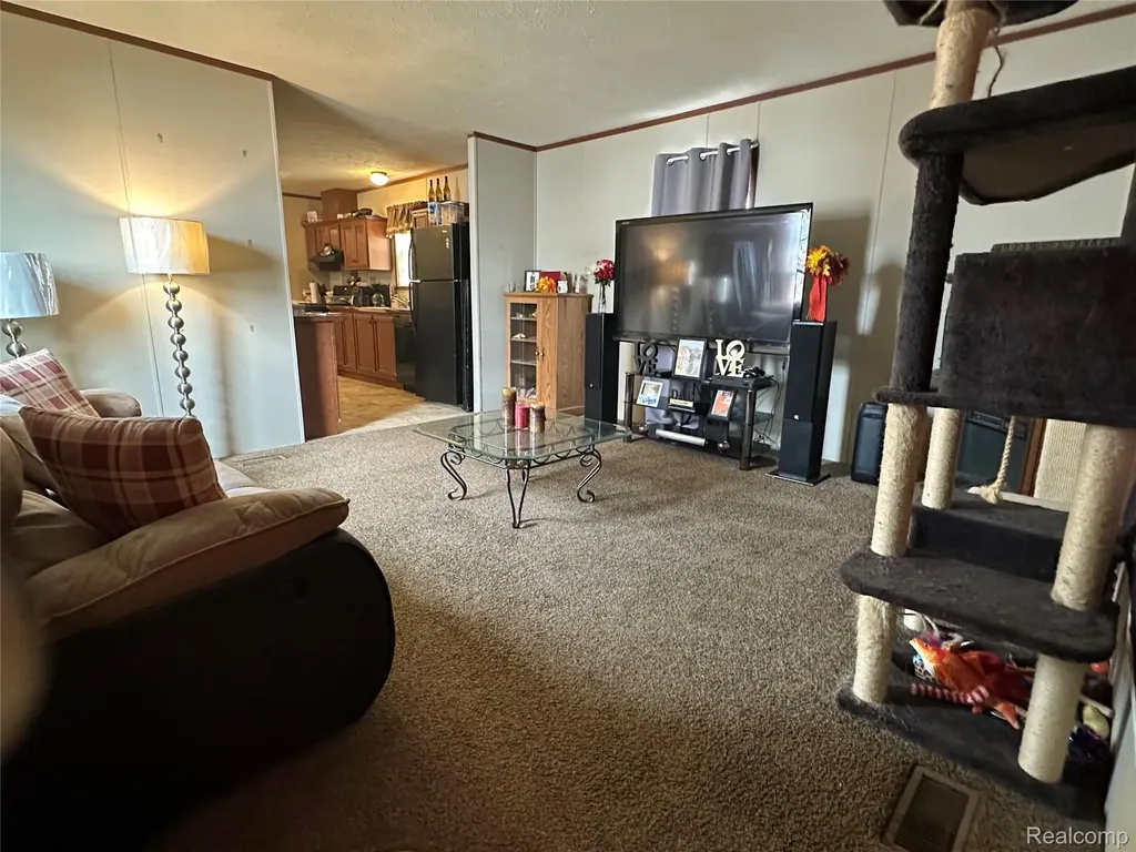 37789 Joplin Drive Clinton Charter Township MI 48036