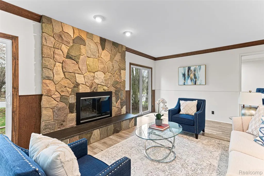 3755 Tremont Lane Ann Arbor City MI 48105