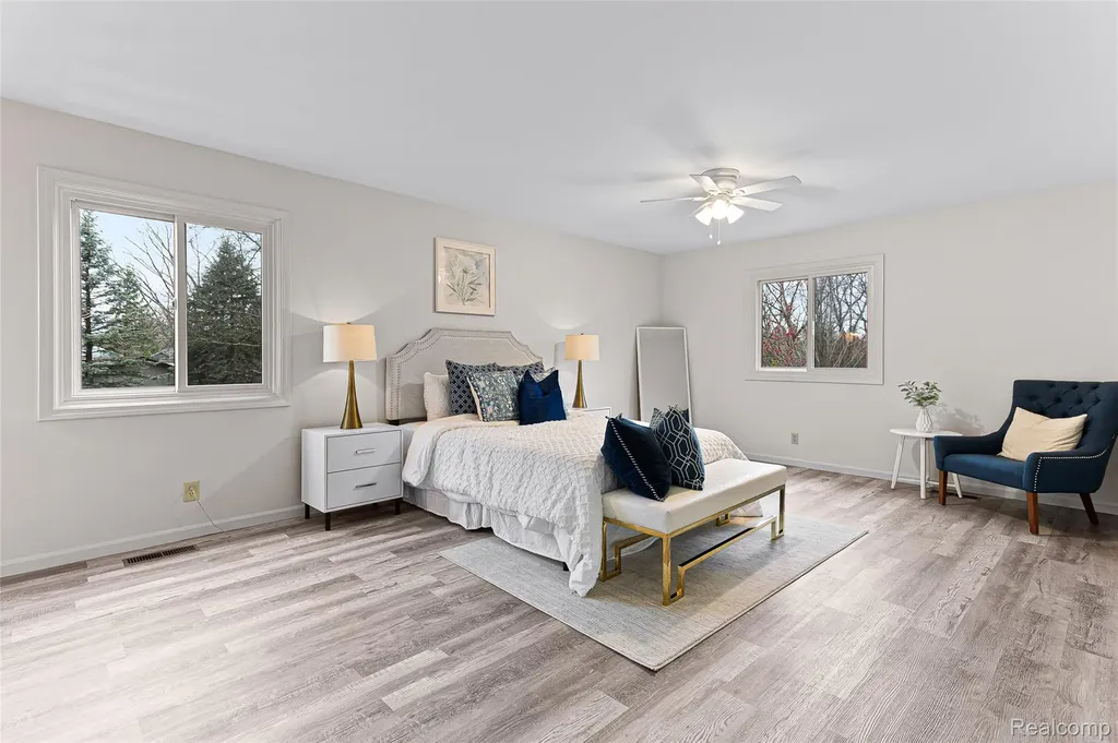 3755 Tremont Lane Ann Arbor City MI 48105