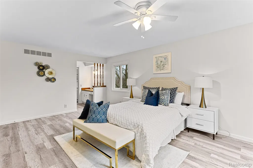 3755 Tremont Lane Ann Arbor City MI 48105