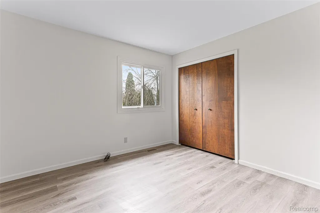 3755 Tremont Lane Ann Arbor City MI 48105