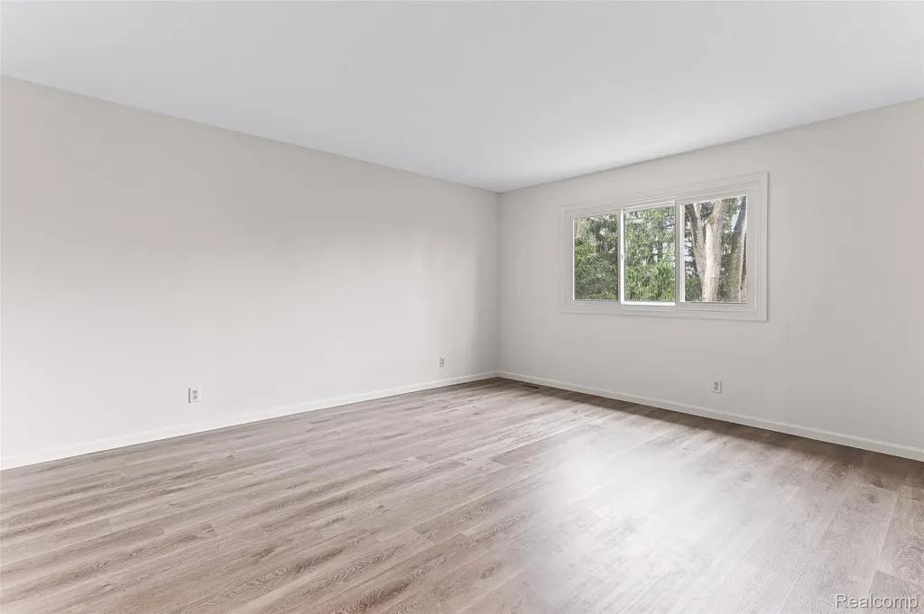 3755 Tremont Lane Ann Arbor City MI 48105