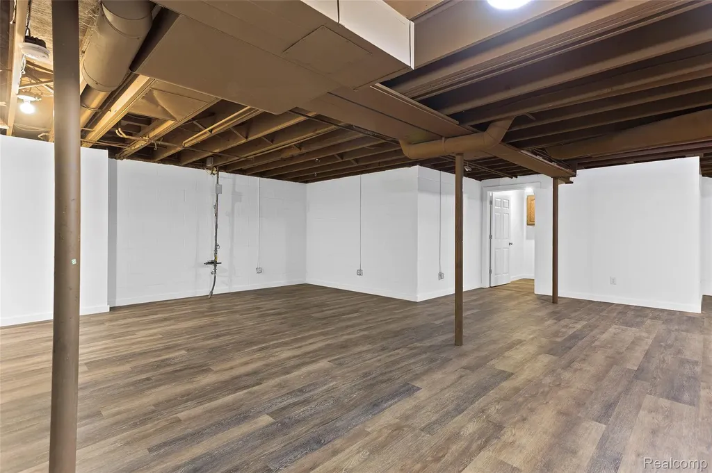 3755 Tremont Lane Ann Arbor City MI 48105