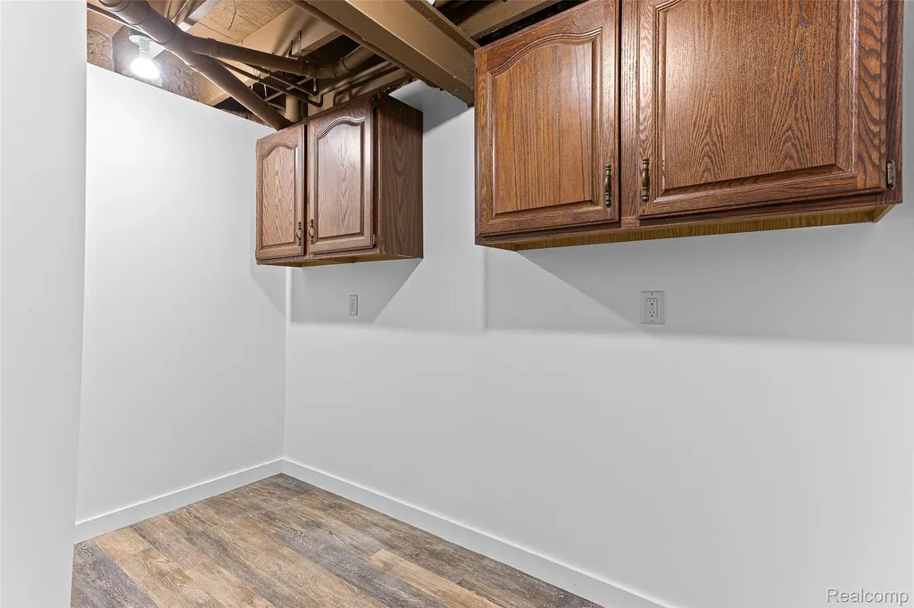3755 Tremont Lane Ann Arbor City MI 48105