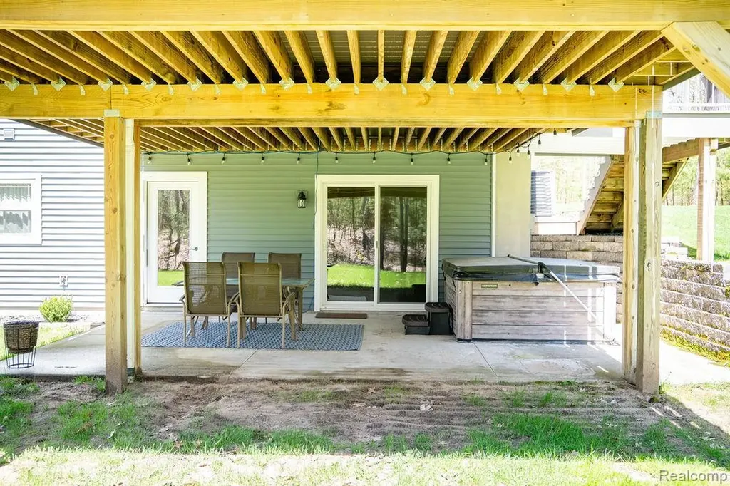 101 Highview Road East Bay Township MI 49696