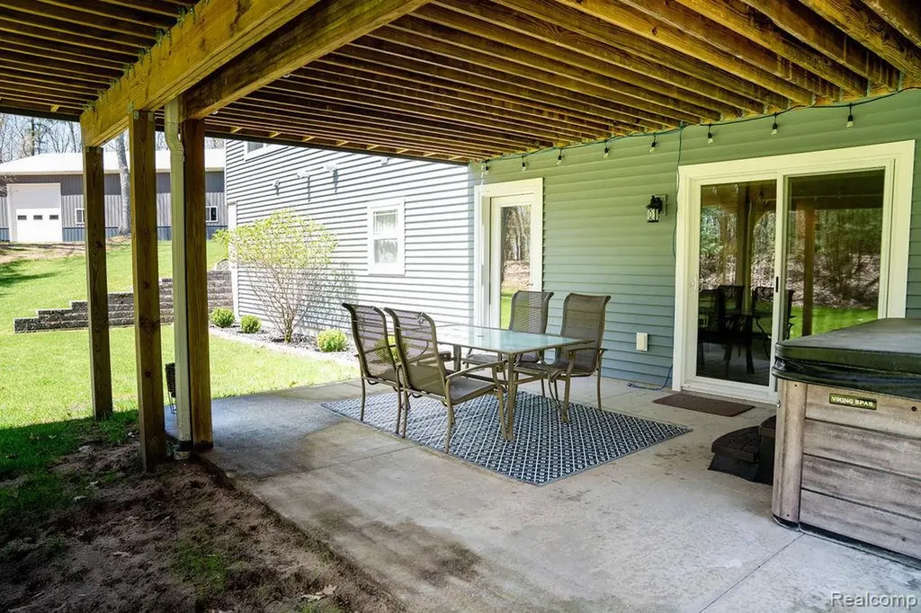 101 Highview Road East Bay Township MI 49696