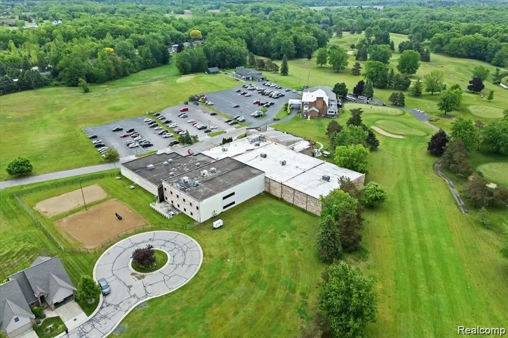 2140 Fairway Drive Davison Township MI 48423
