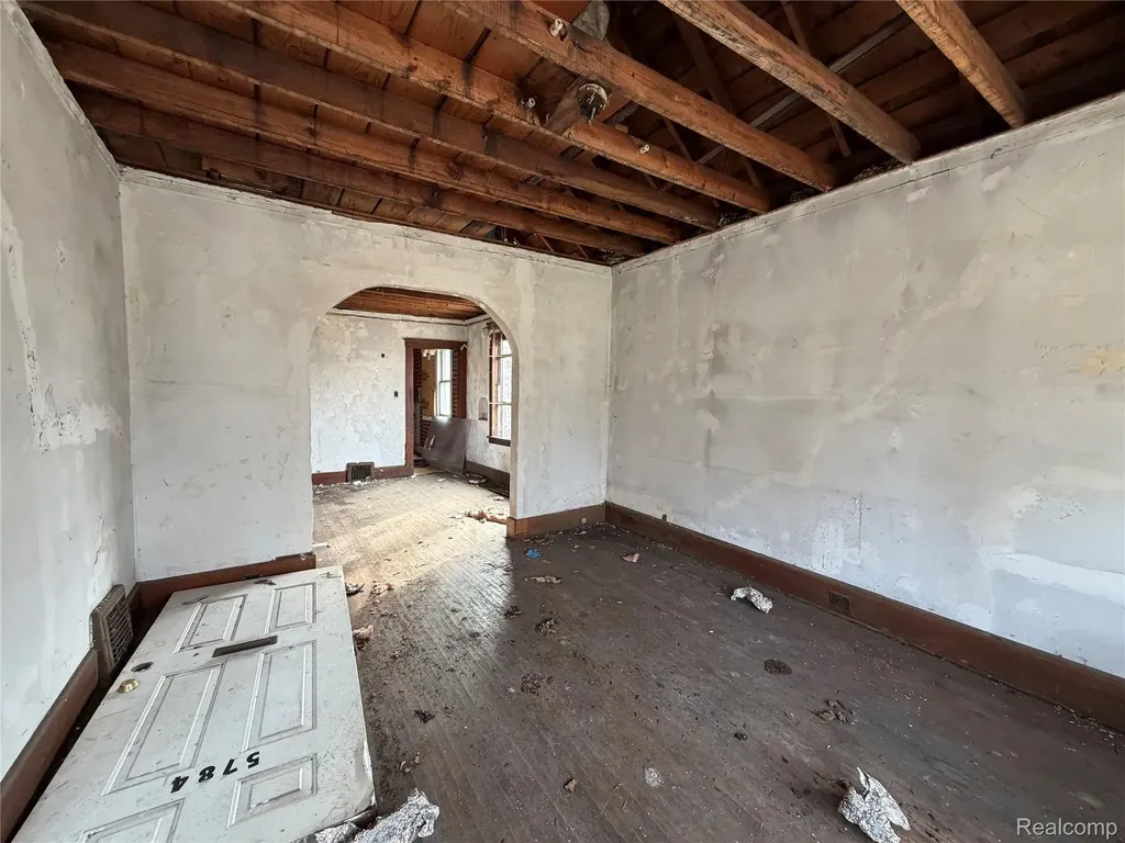 5784 Garland Street Detroit City MI 48213