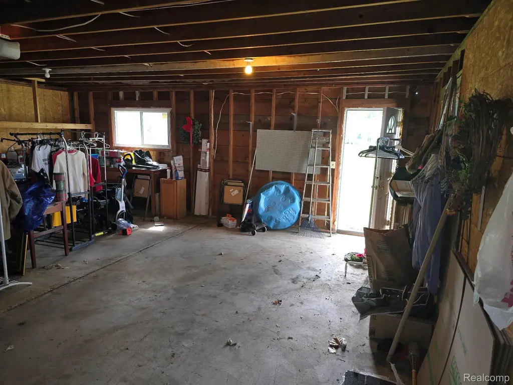 11421 Wing Drive Vienna Charter Township MI 48420