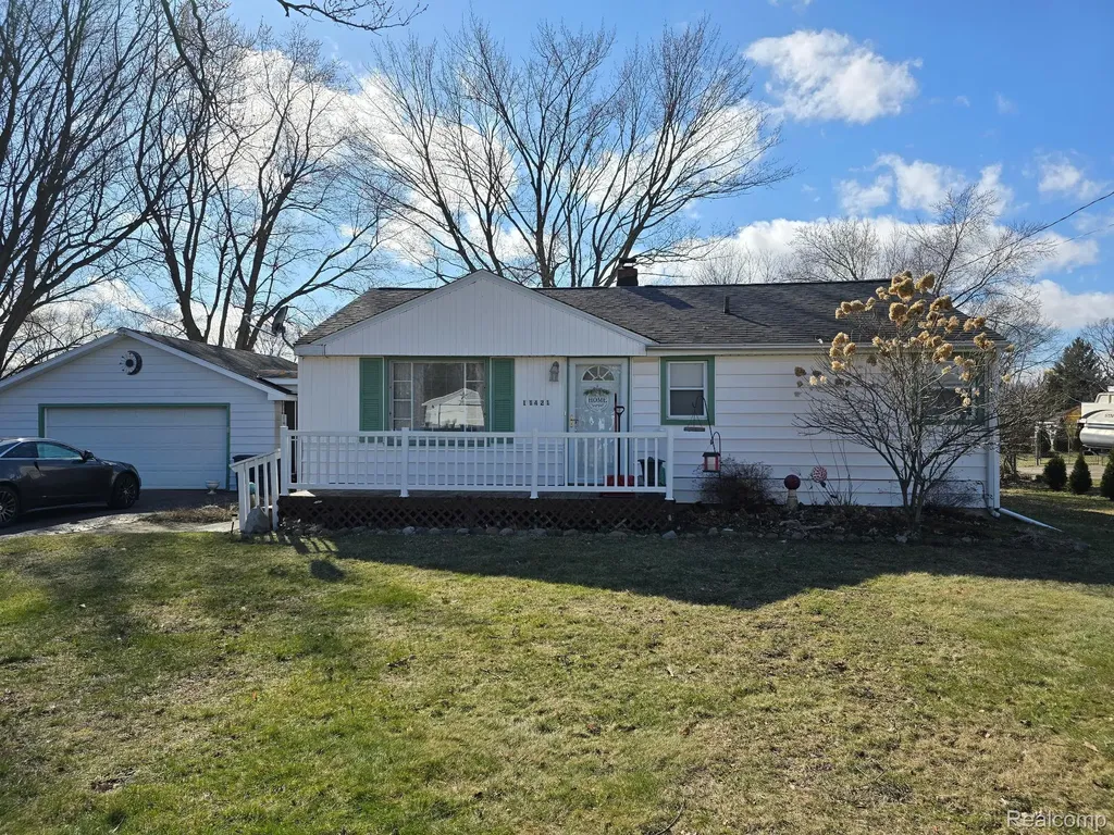 11421 Wing Drive Vienna Charter Township MI 48420