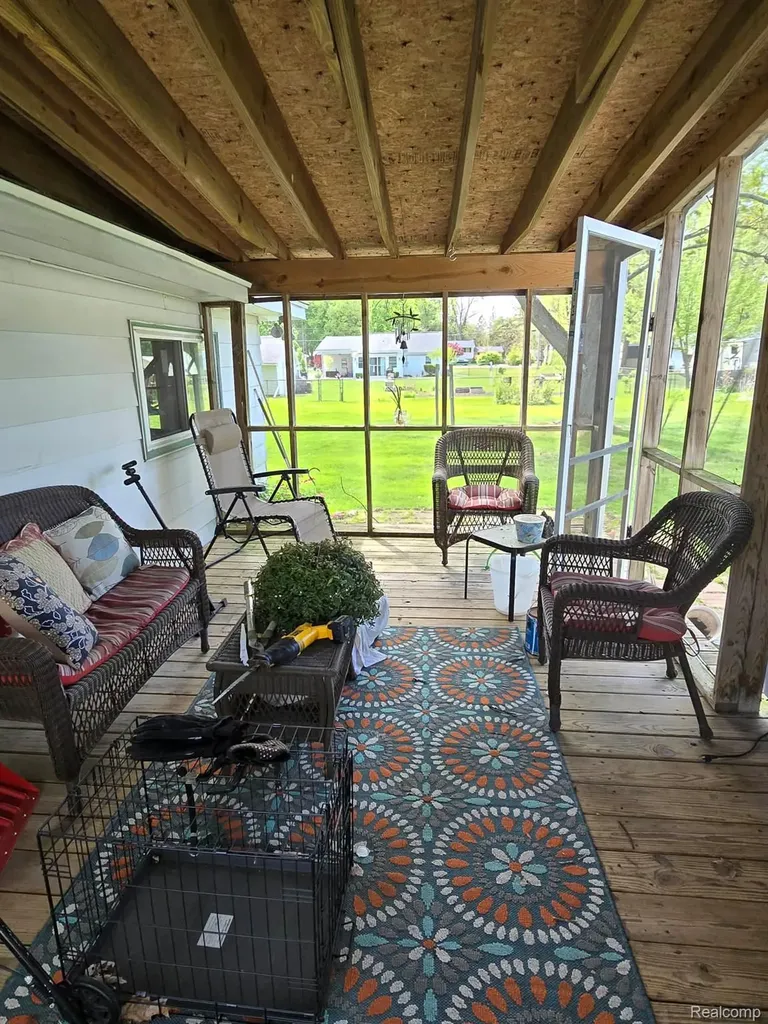 11421 Wing Drive Vienna Charter Township MI 48420