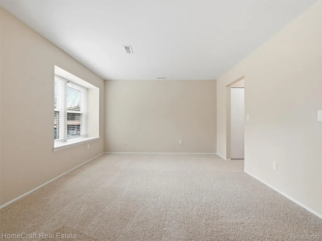 27920 Berrywood Lane Farmington Hills City MI 48334