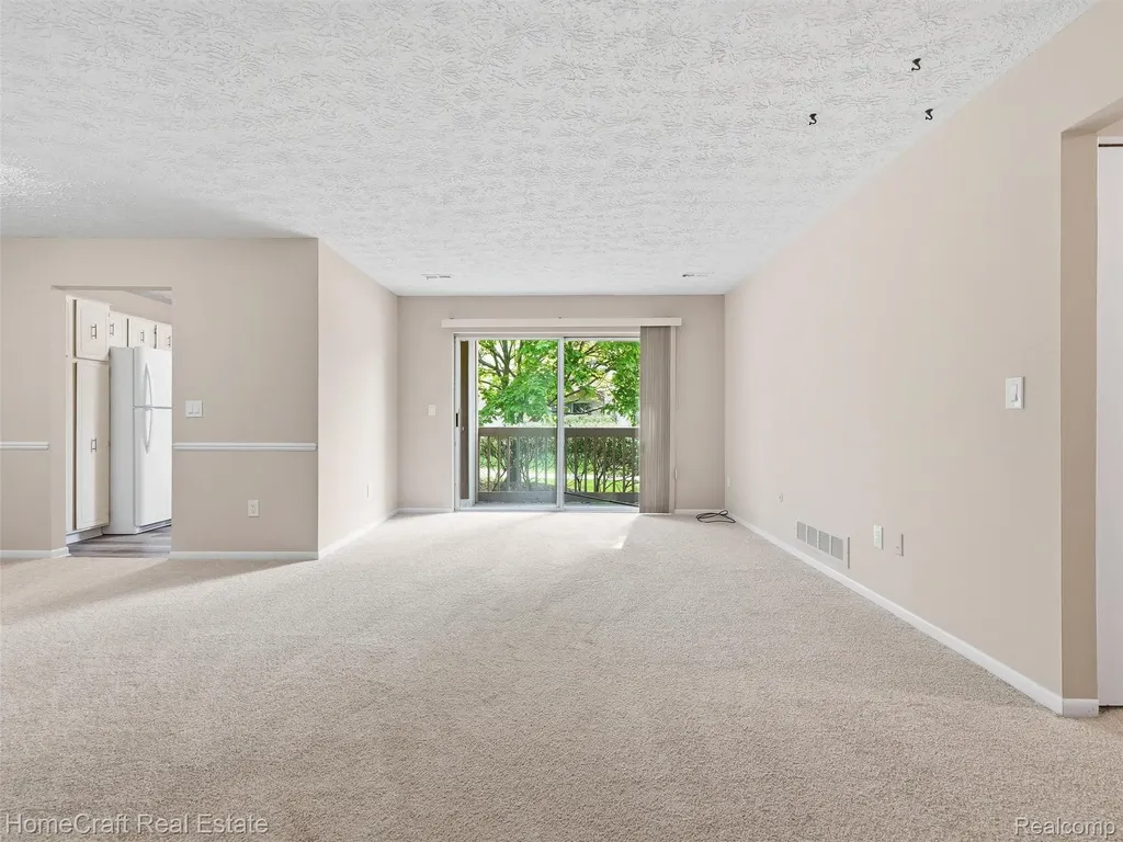 27920 Berrywood Lane Farmington Hills City MI 48334