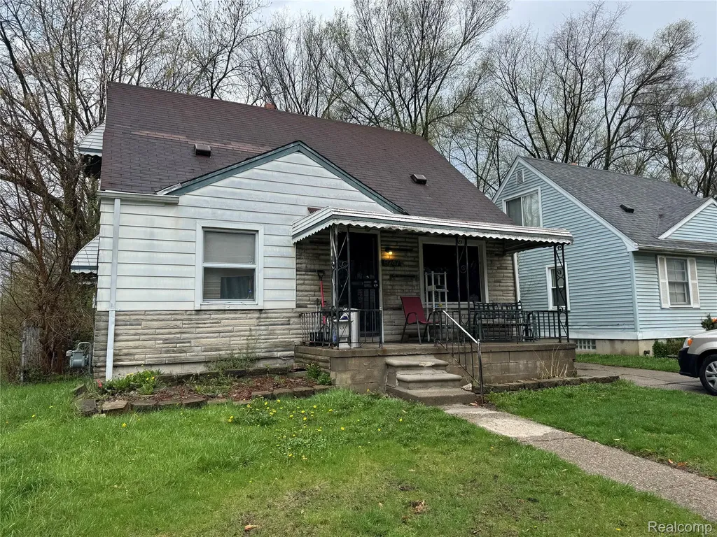 8247 Heyden Street Detroit City MI 48228