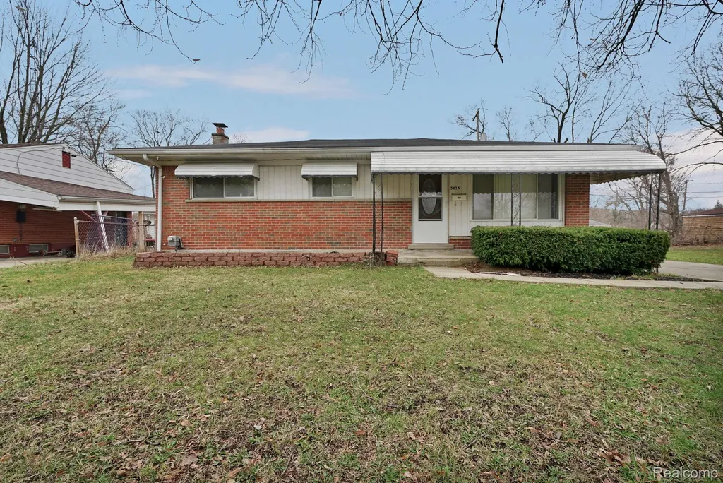 5616 Griggs Drive Flint City MI 48504