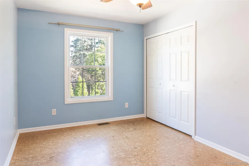 1834 Fairview Street Birmingham City MI 48009