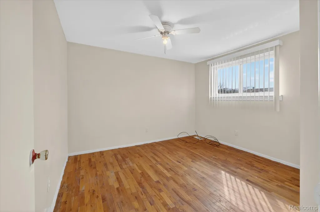 20814 Hunt Drive Roseville City MI 48066