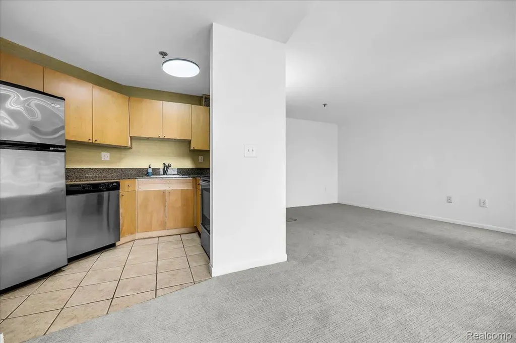 1001 W Jefferson Avenue Detroit City MI 48226