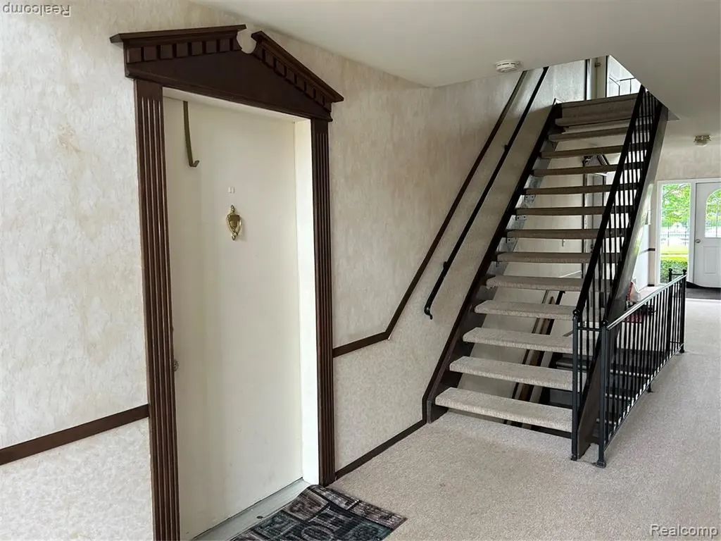 34751 S Kimberly Drive Sterling Heights City MI 48312