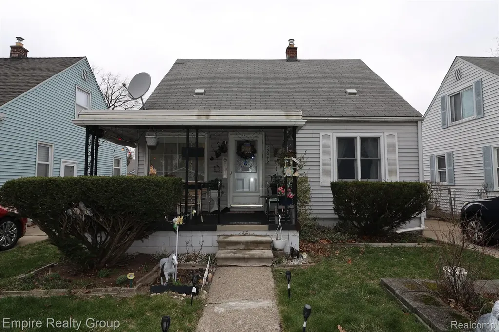 25046 Stanford Street Dearborn Heights City MI 48125