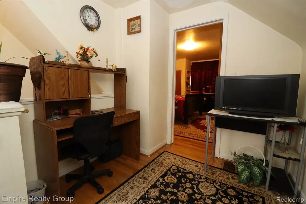 25046 Stanford Street Dearborn Heights City MI 48125