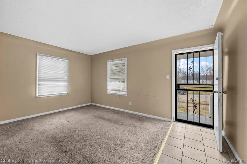 8468 Minock Street Detroit City MI 48228