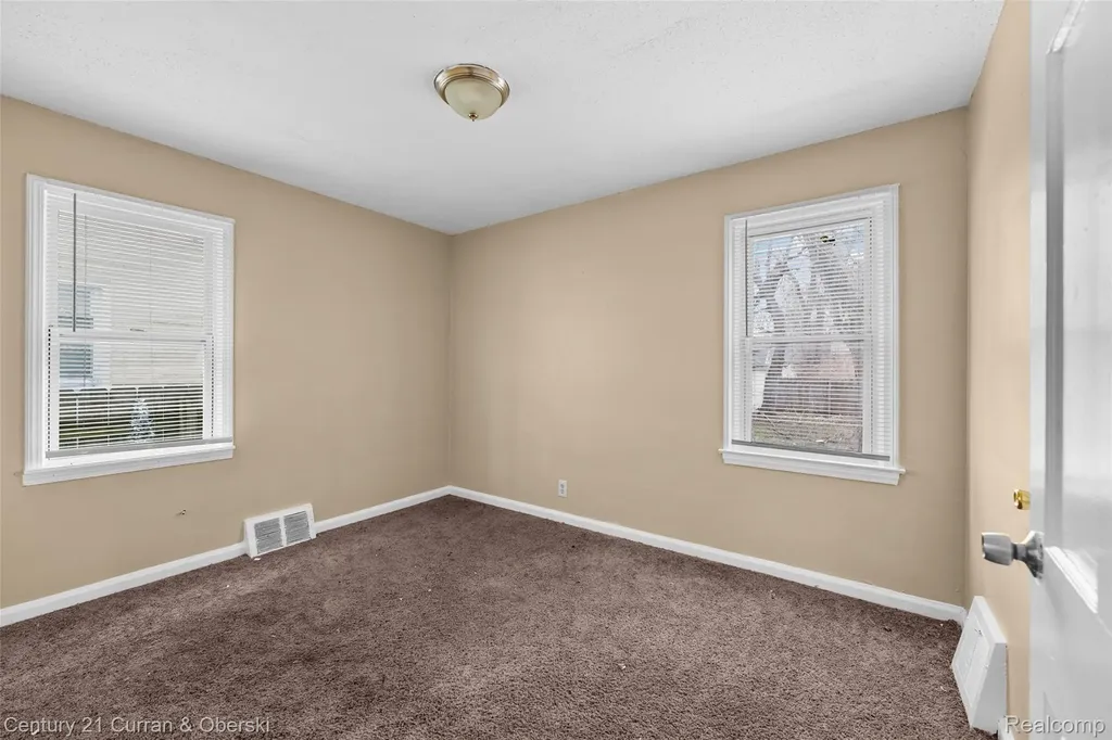 18220 Stout Street Detroit City MI 48219
