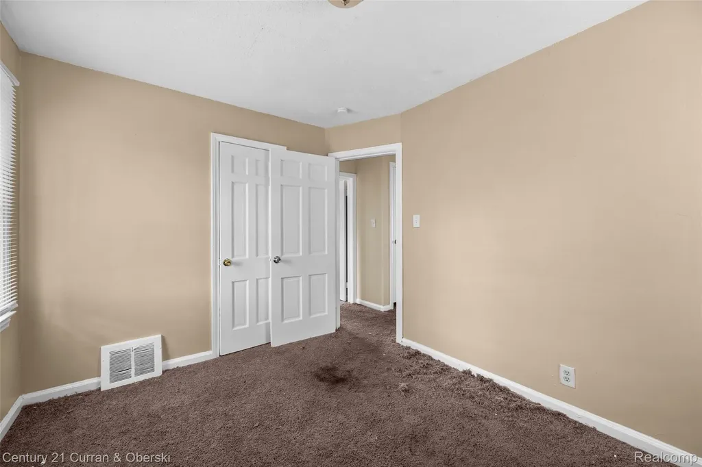 18220 Stout Street Detroit City MI 48219