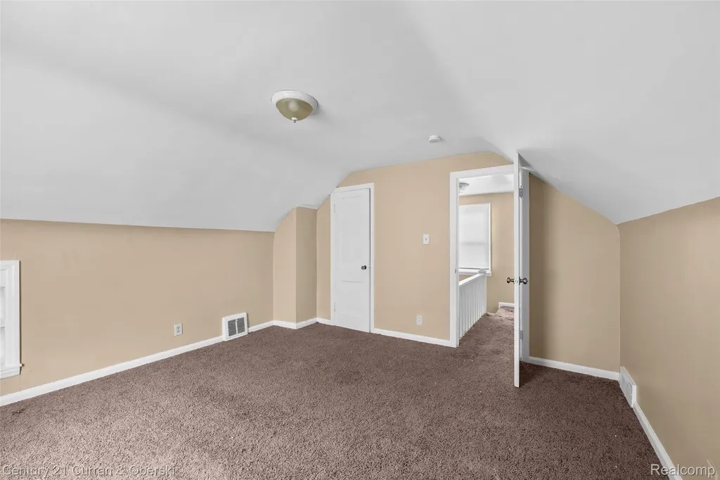 18220 Stout Street Detroit City MI 48219