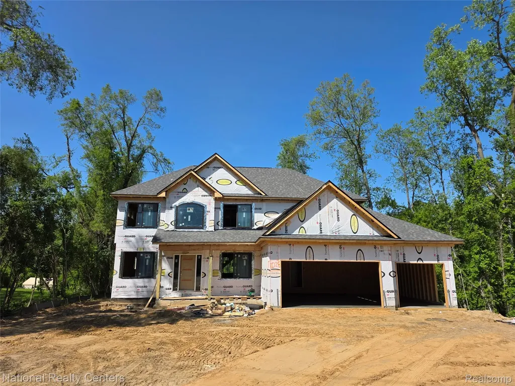 1028 Rochawies Drive Oakland Charter Township MI 48363