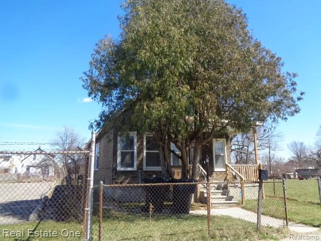5468 Holcomb Street Detroit City MI 48213