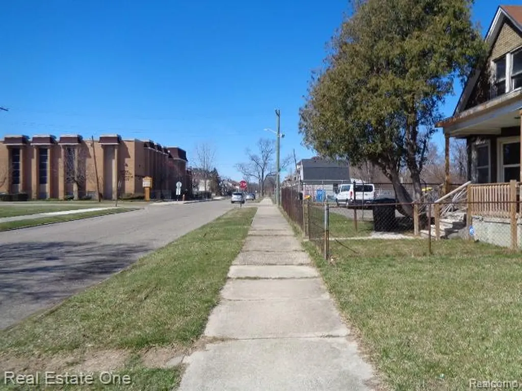5468 Holcomb Street Detroit City MI 48213
