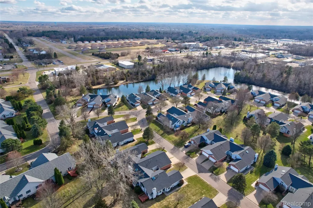 6361 Squire Lake Drive Mt. Morris Township MI 48433