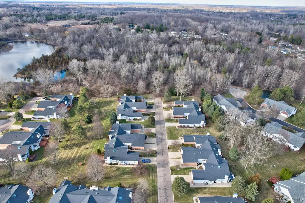 6361 Squire Lake Drive Mt. Morris Township MI 48433
