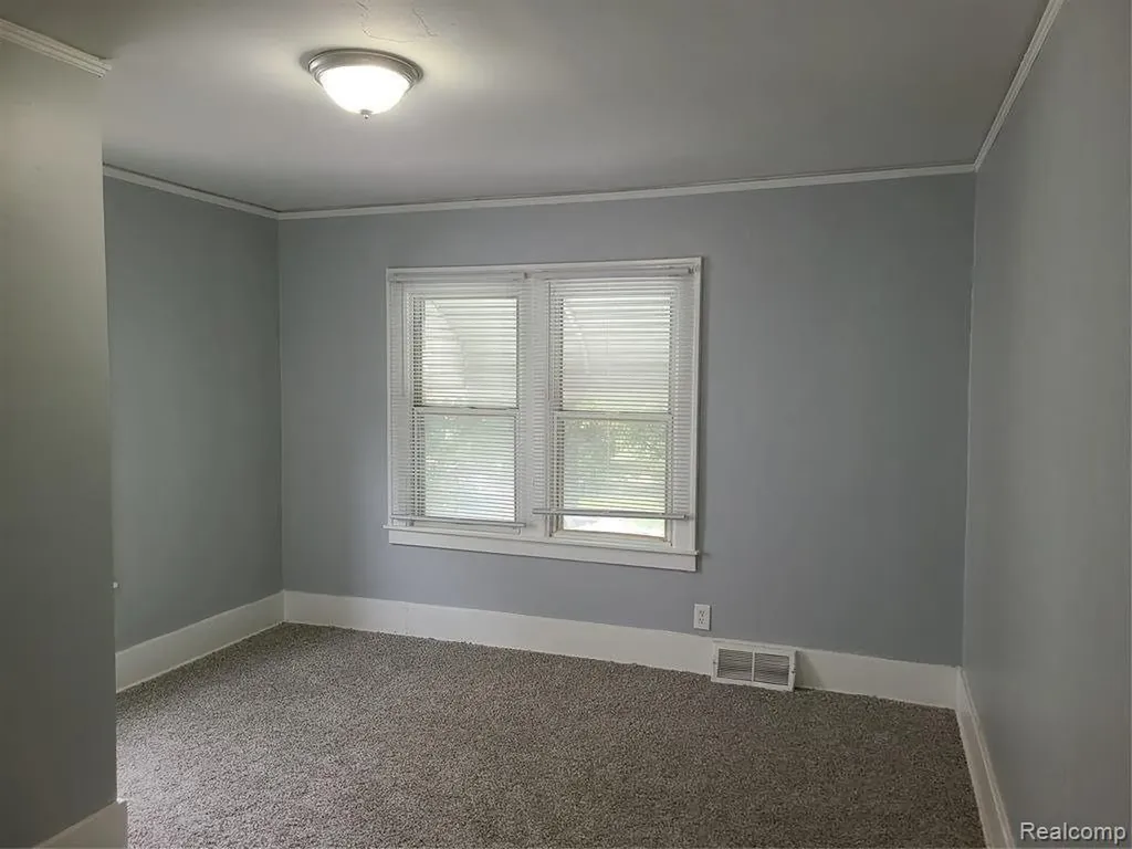13247 Stoepel Street Detroit City MI 48238