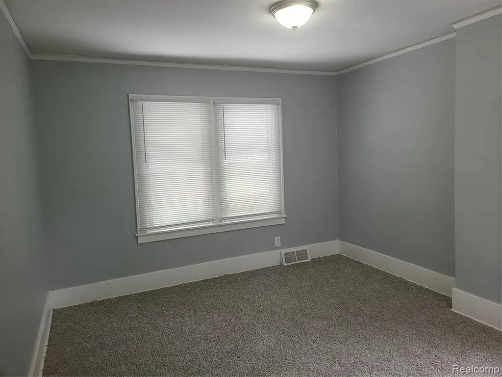 13247 Stoepel Street Detroit City MI 48238