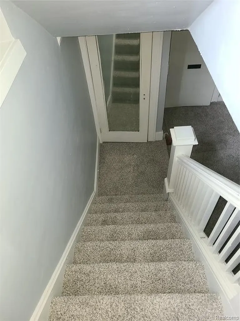 13247 Stoepel Street Detroit City MI 48238