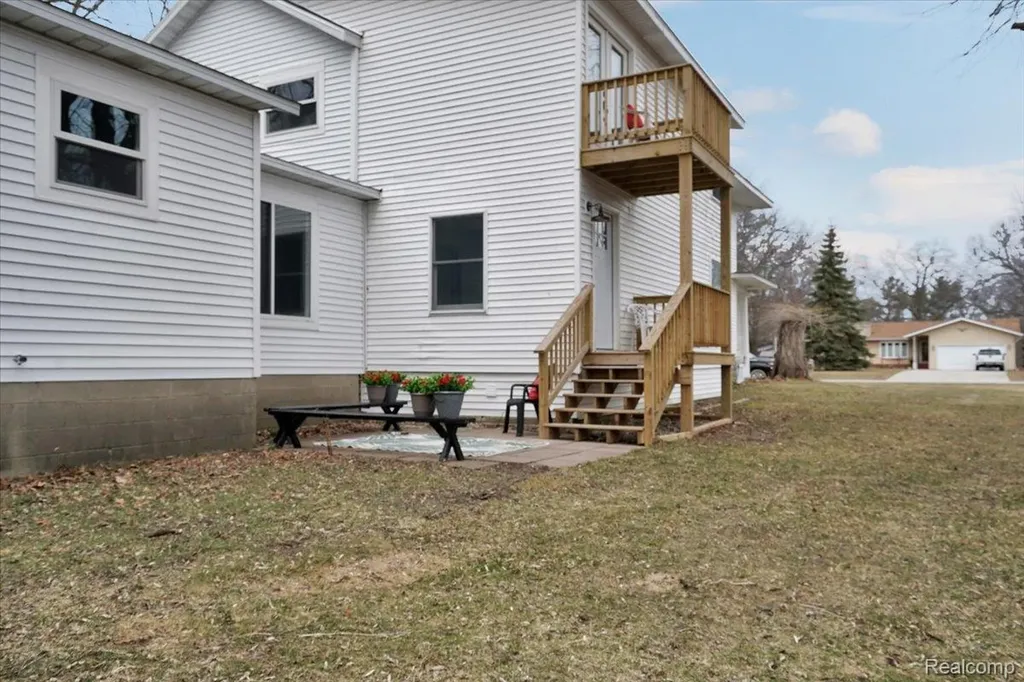 6721 Pine Street Caseville City MI 48725