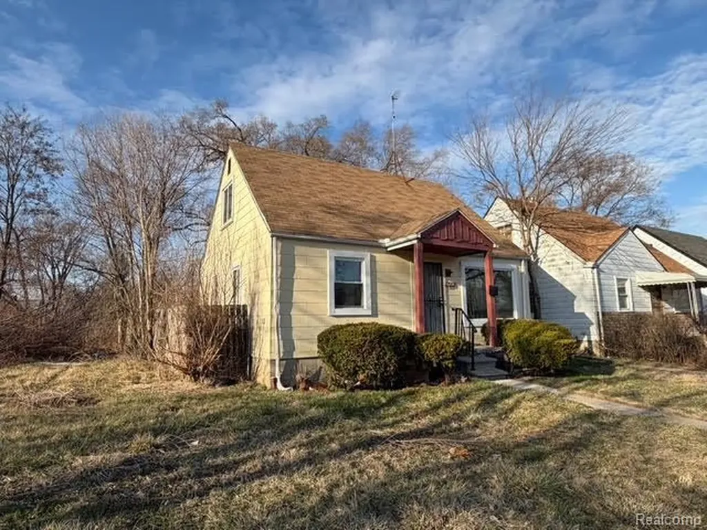 16828 W Chicago Street Detroit City MI 48228
