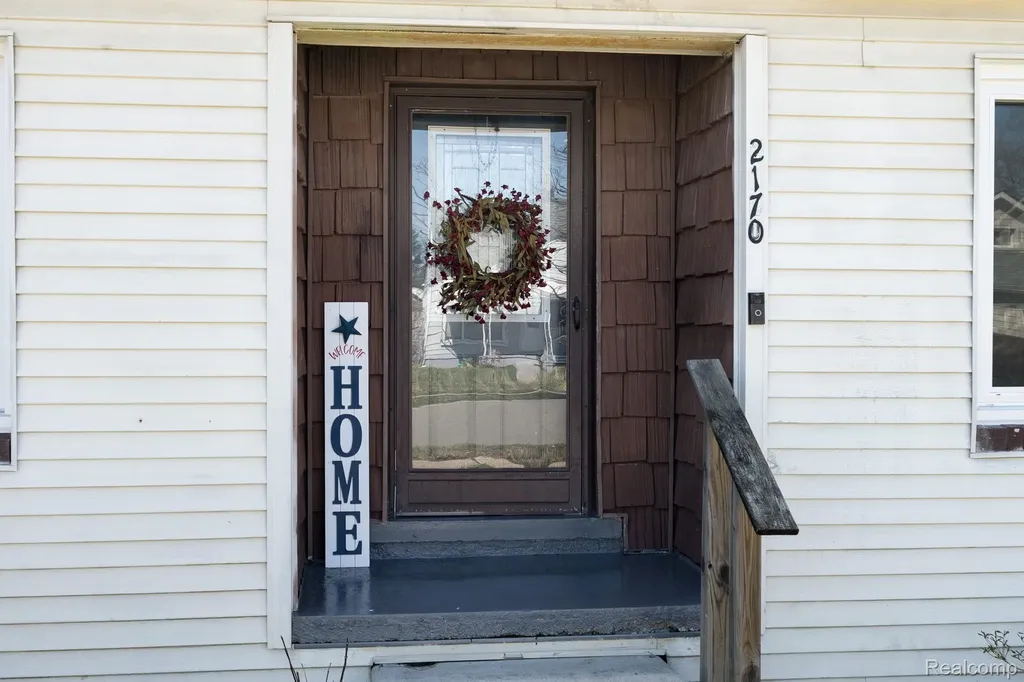 2170 Sonoma Street Ferndale City MI 48220