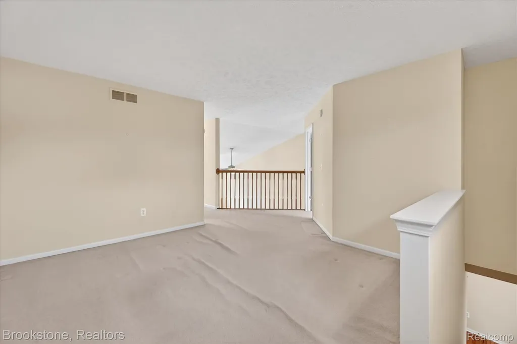 986 Spirea Marion Township MI 48843